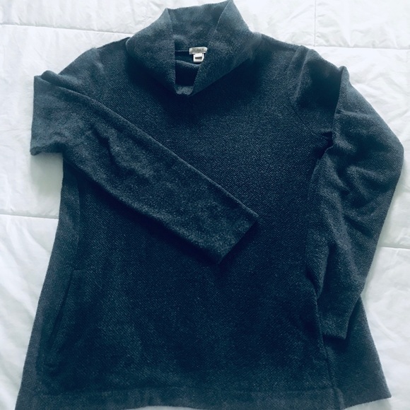 J.Crew Sweater with pockets - Picture 2 of 3